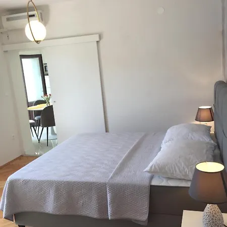 Tatijana Apartment *