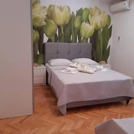 Tatijana Apartment *